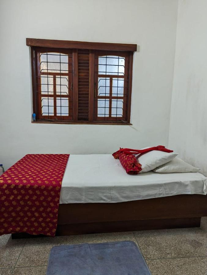 Shiranthi Guest House Rajagiriya Exteriér fotografie
